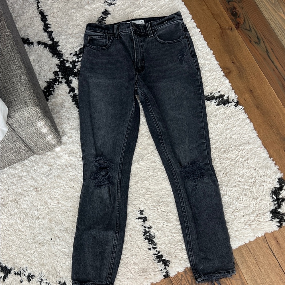Abercrombie & Fitch The Skinny High Rise Distressed Jeans